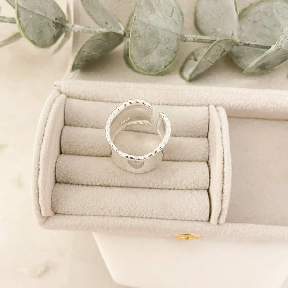 925 Sterling Silver Chunky Bold Statement Ring Large Thick Ring Wide Ring - Picture 8 of 9